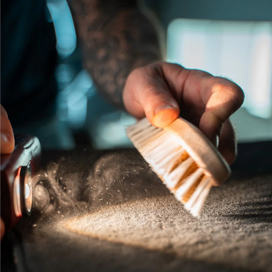 Labocosmetica Floor Carpet Brush