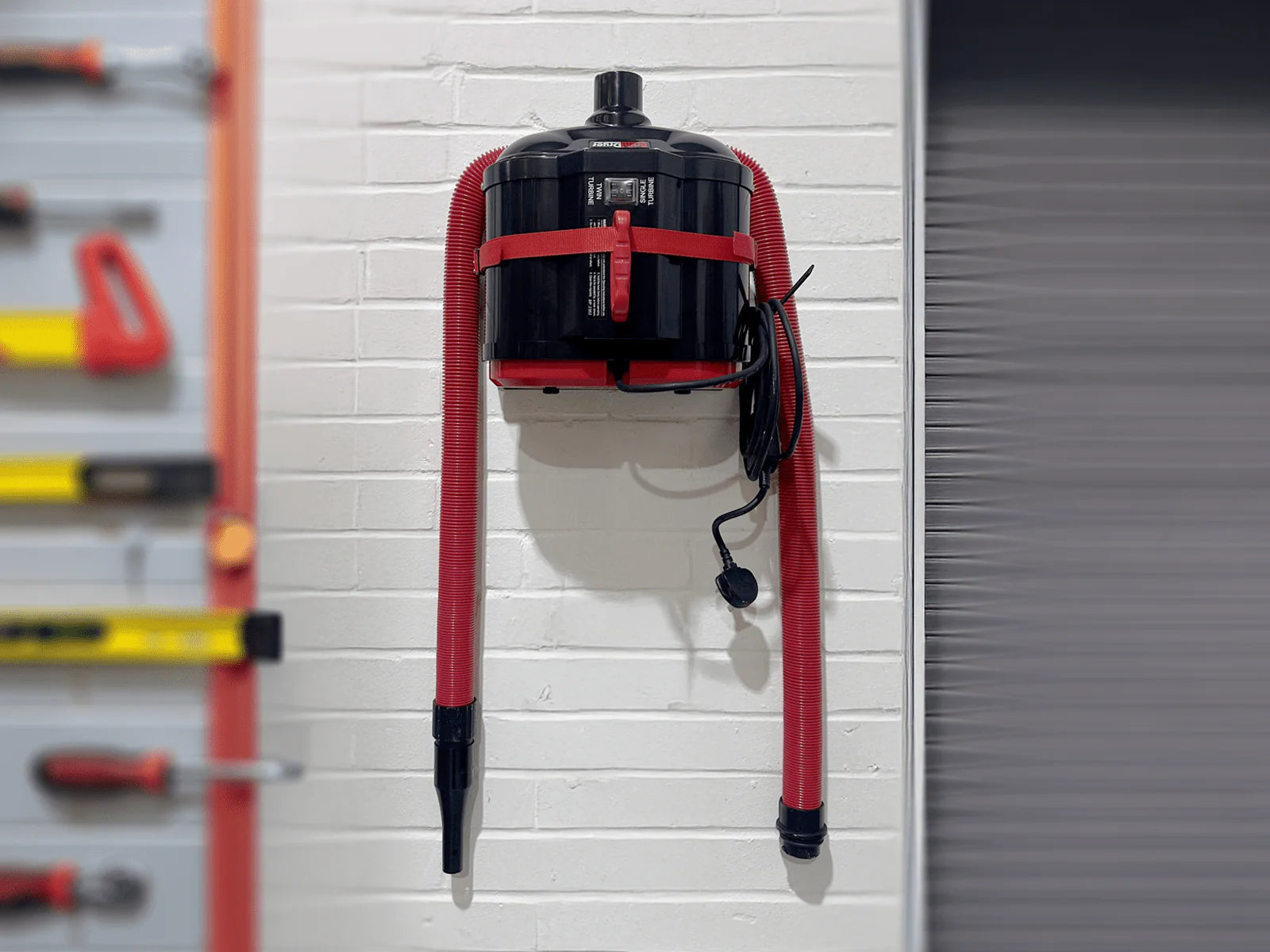 Bruhl Wall Hanger - MD2800
